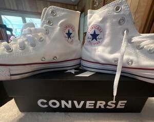 Converse Chuck Taylor All Star Hi Optical White Sneakers Size 7.5 Men / 9.5 Wome
